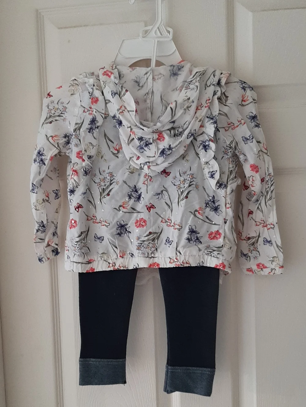 Little Lass 3 Piece Butterfly Design 3T - Picture 2 of 10
